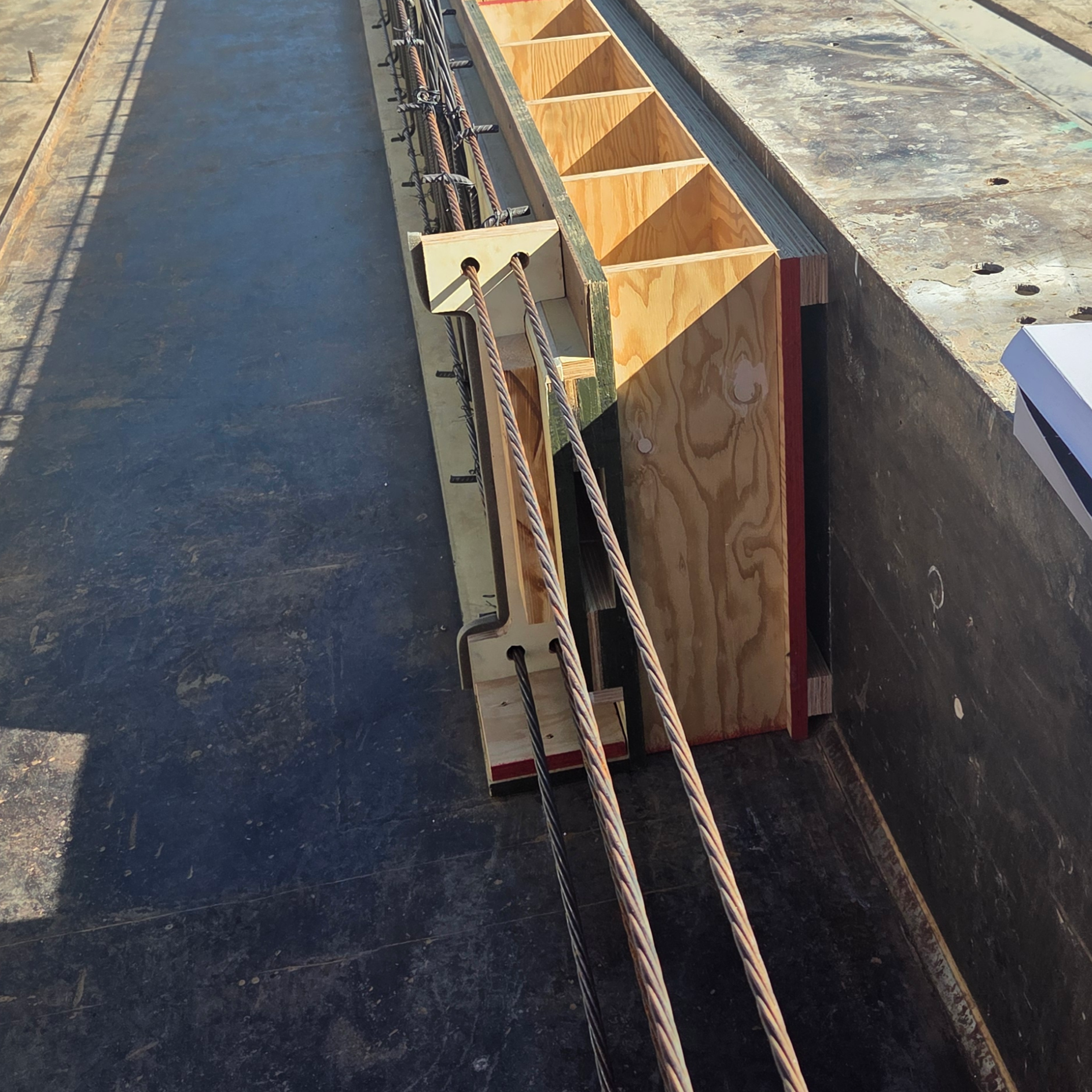 Prestressing Strand Placement