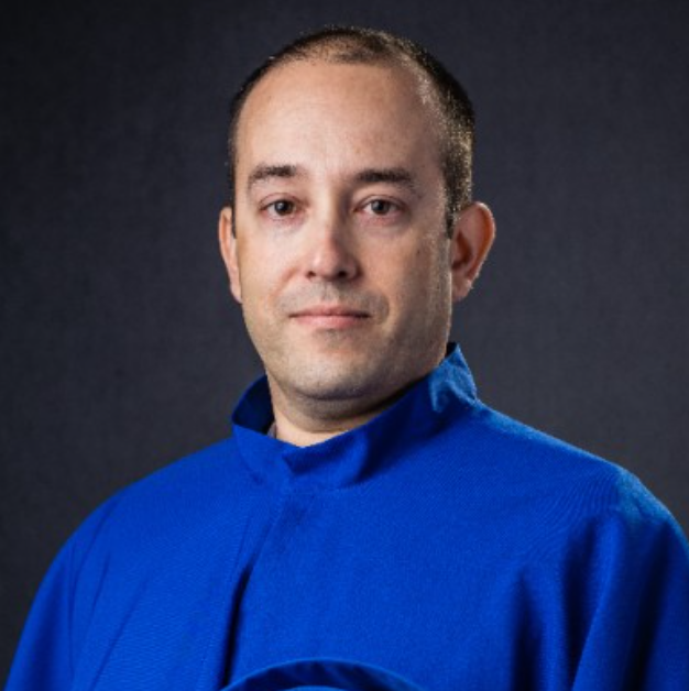 Dr. Carlo daCunha