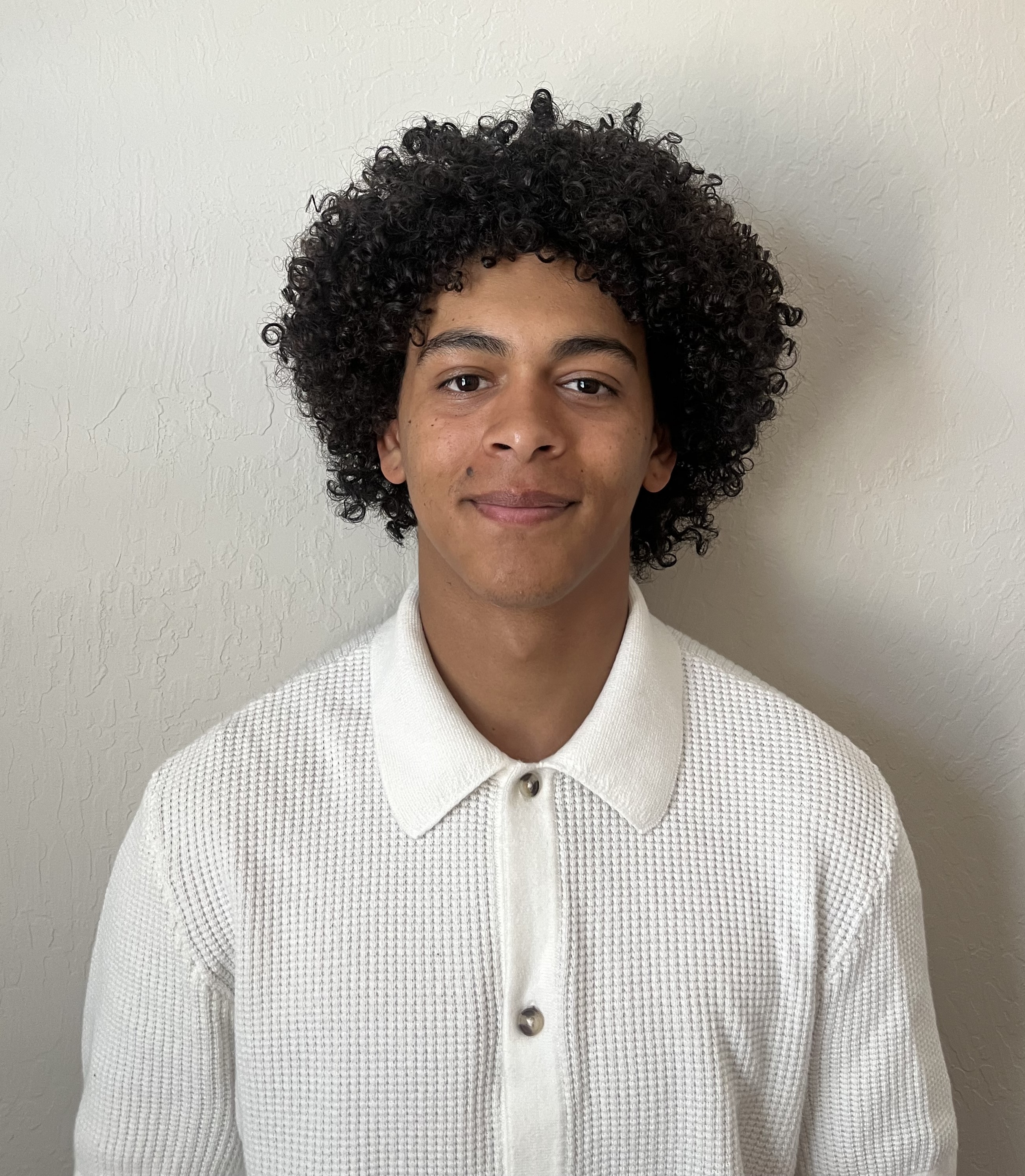 Yhatti's Headshot